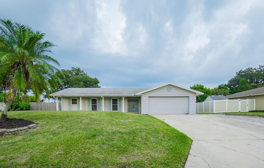 1913 Bear View Dr, Apopka, FL 32703