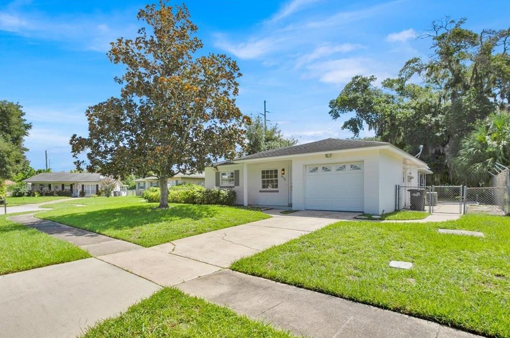872 Darwin Dr, Altamonte Springs, FL 32701