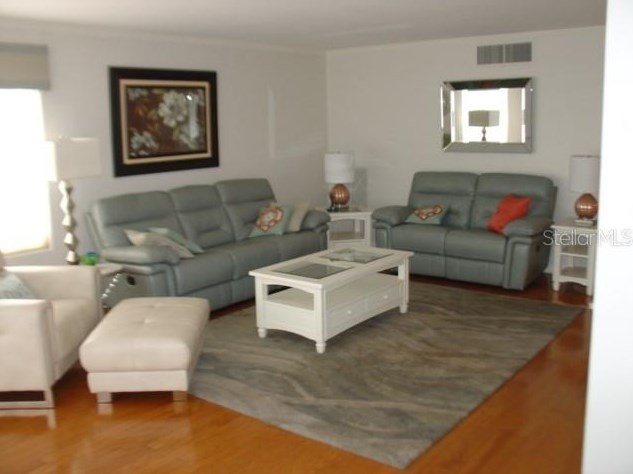 2350 W First St #606, Fort Myers, FL 33901