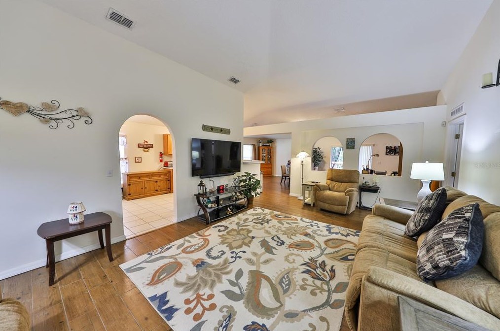 2725 Orpha Ln, Apopka, FL 32712