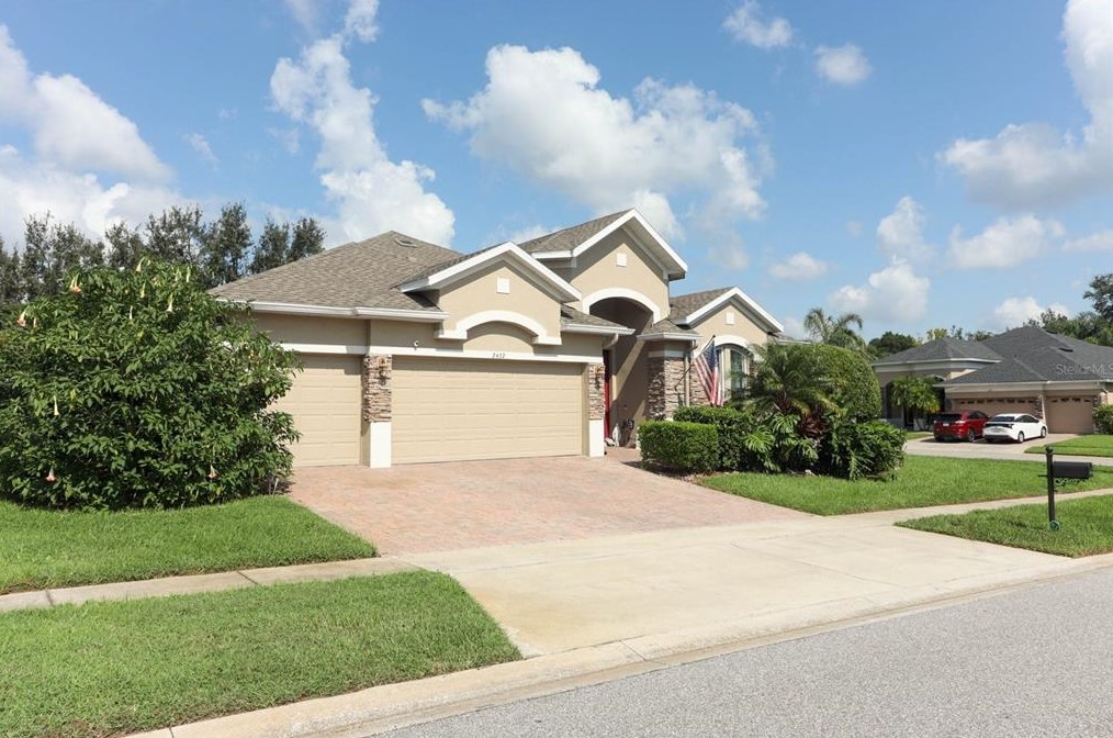 2432 Emerald Rose Way, Apopka, FL 32712