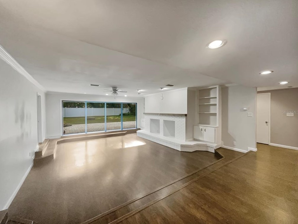 239 Birch Ln, Lakeland FL  33813-3562 exterior