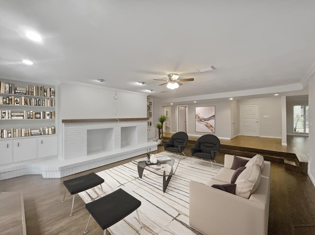 239 Birch Ln, Lakeland FL  33813-3562 exterior