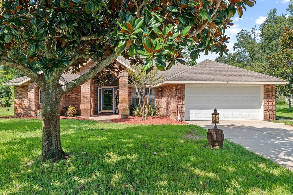 47 Hollow Pine Dr, De Bary, FL 32713