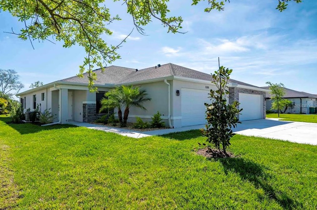 26136 Northern Cross Rd, Punta Gorda, FL 33983