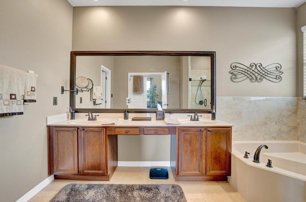 1362 Amaryllis Cir, Orlando FL 32825-7431 exterior