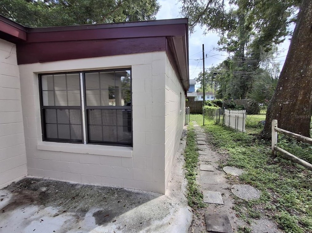 141 Lemon Ln, Casselberry, FL 32707