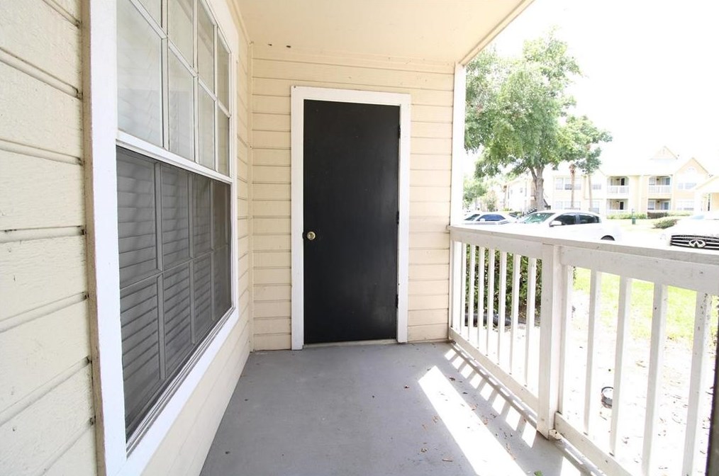 1069 Hiawassee Rd, Orlando FL  32835-1722 exterior