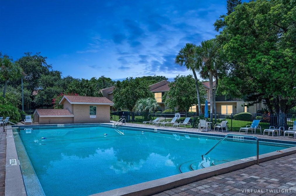 912 Park Lake Cir #32, Maitland, FL 32751