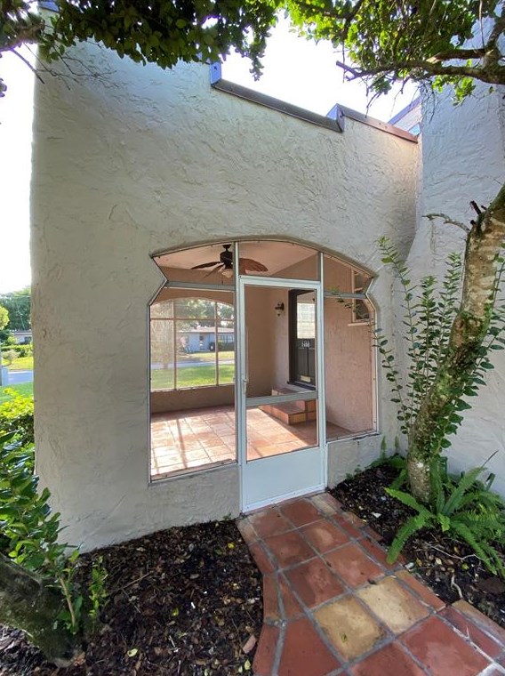 1400 S Eola Dr, Orlando, FL 32806