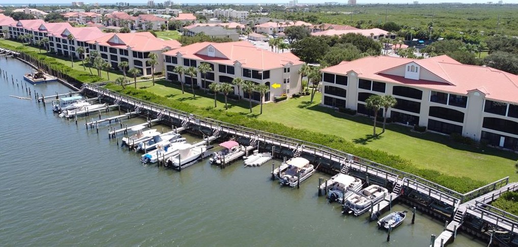 460 Bouchelle Dr #201, New Smyrna, FL 32169