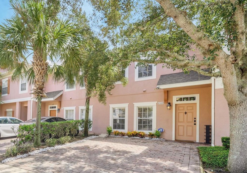 2339 Caravelle Cir, Kissimmee, FL 34746