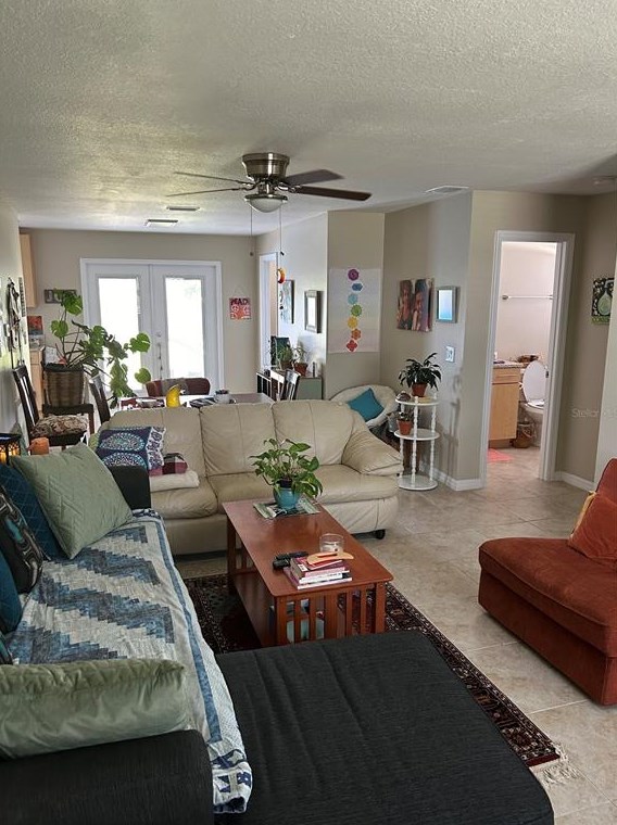 1069 Beulah Dr, Edgewater, FL 32132