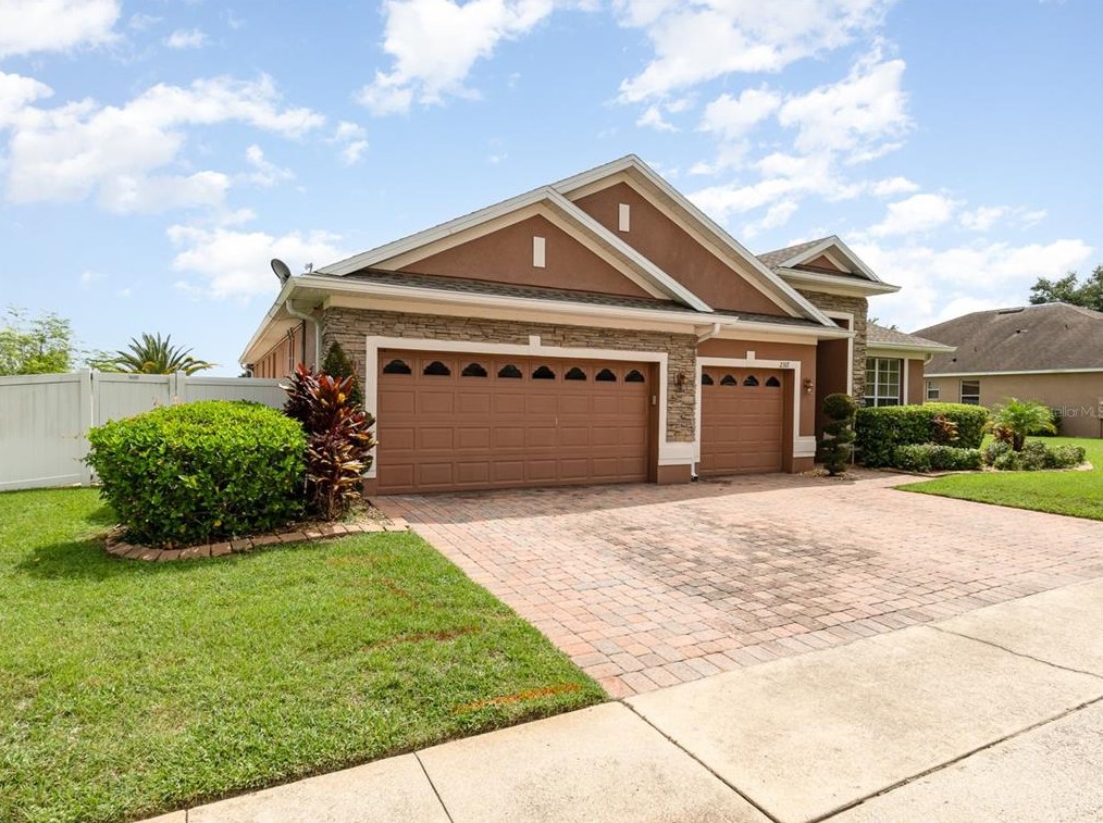 2317 Topaz Isle Ln, Apopka, FL 32712