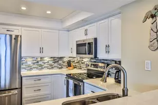 5207 S Atlantic Ave, New Smyrna Beach, FL 32169 - Photo 4