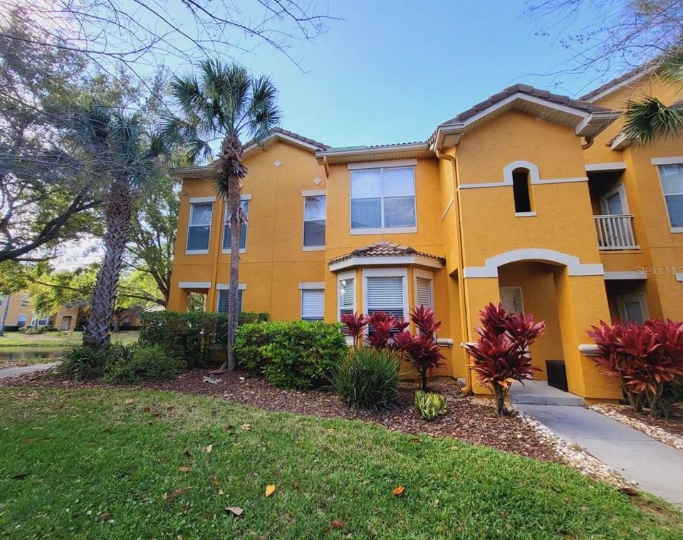 8843 Villa View Cir, Orlando, FL 32821-5171