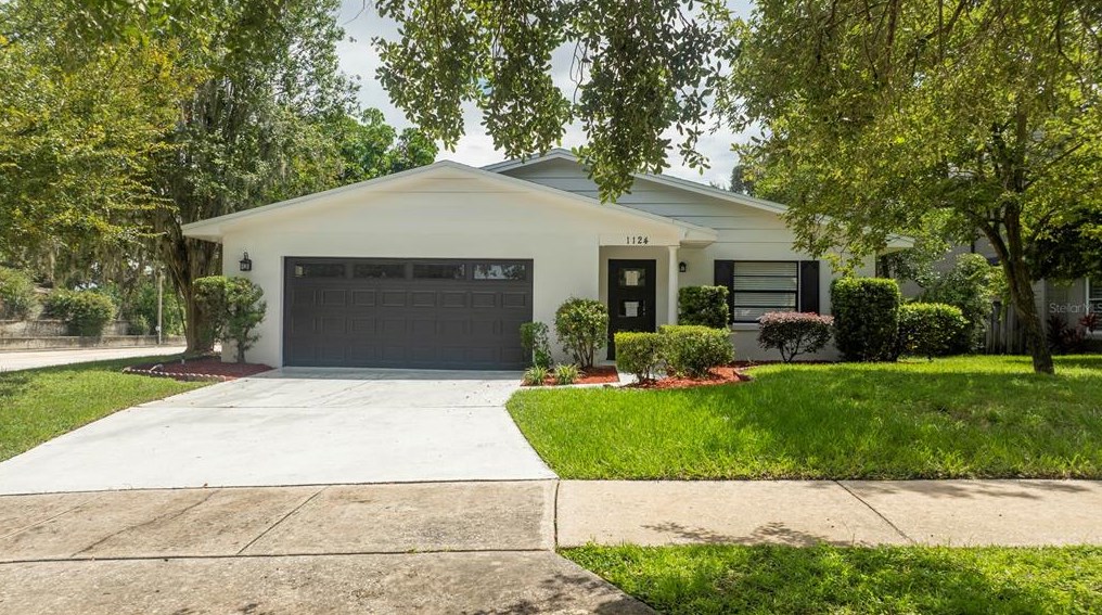 1124 Munster St, Orlando, FL 32803-1016