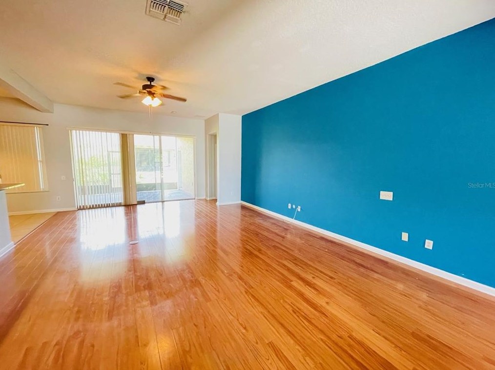 2325 Meadow Oak Cir, Kissimmee, FL 34746