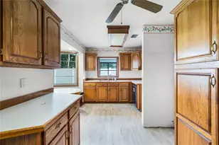 1005 Crescent Pkwy, Deland, FL 32724 - Photo 20