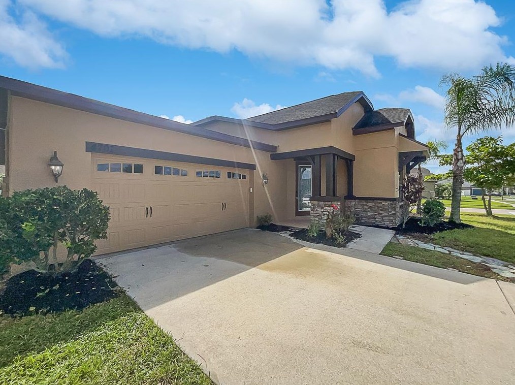 4701 Blackthorn Cir, Kissimmee, FL 34758