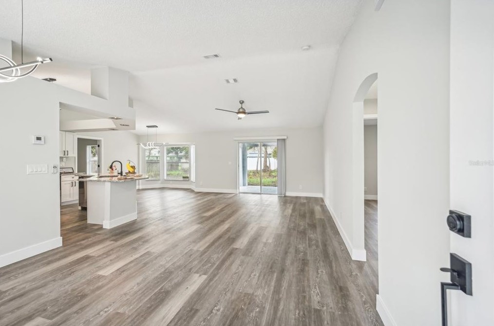 82 Belvedere Ln, Palm Coast, FL 32137-8613