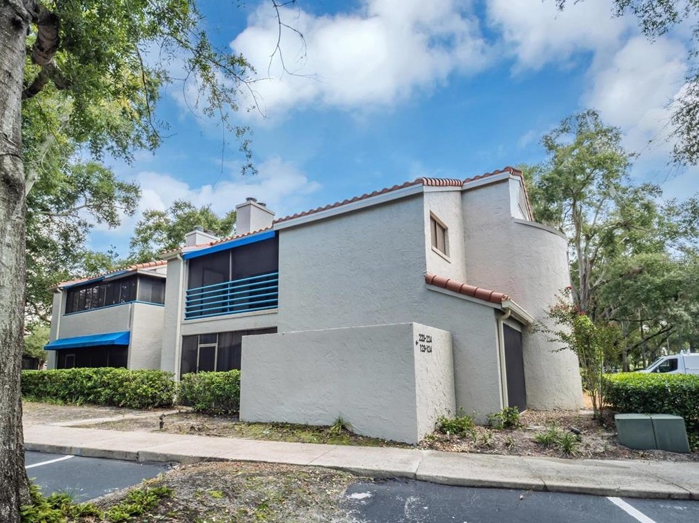 1000 Winderley Pl #221, Maitland, FL 32751