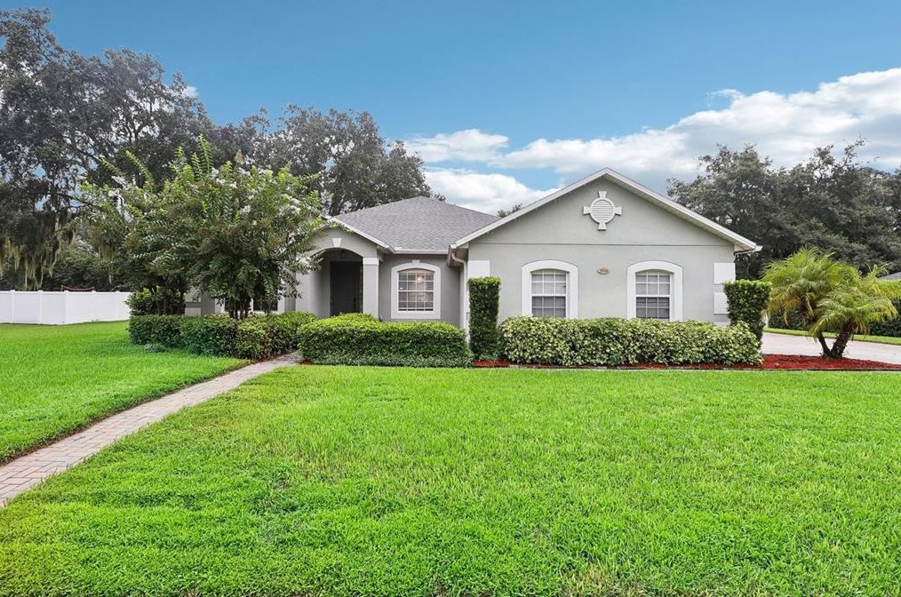2936 Cedar Crest Dr, Apopka, FL 32712