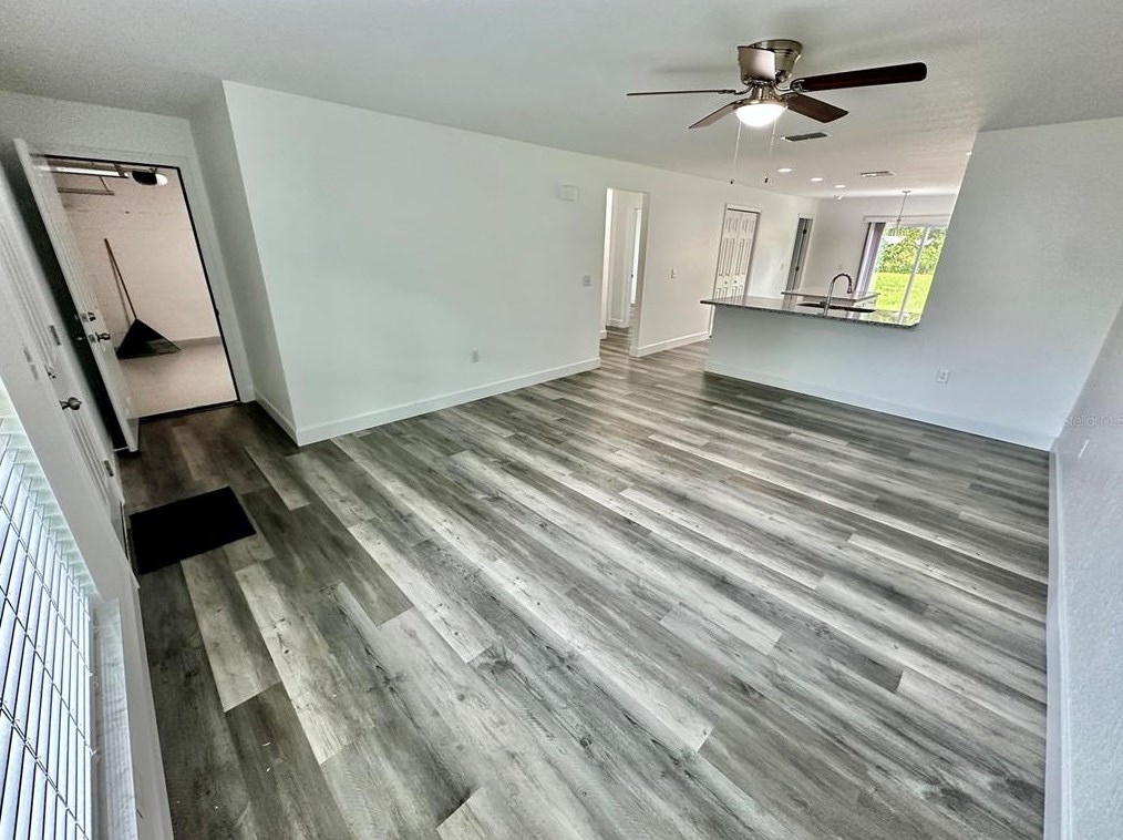 851 4th St, Winter Haven, FL 33881