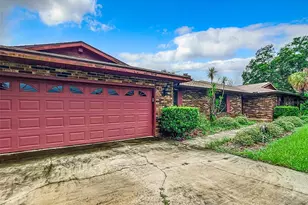 4711 Co Rd 134, Wildwood, FL 34785 - Photo 6