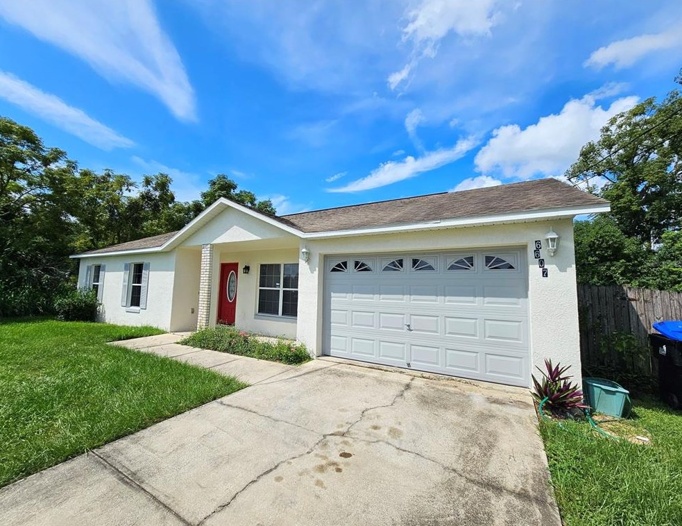6607 Willow St, Mount Dora, FL 32757