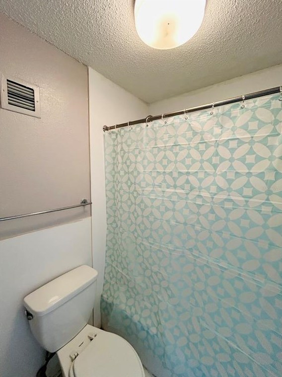 7900 Orange Blossom Trl, Orlando FL  32810-2639 exterior