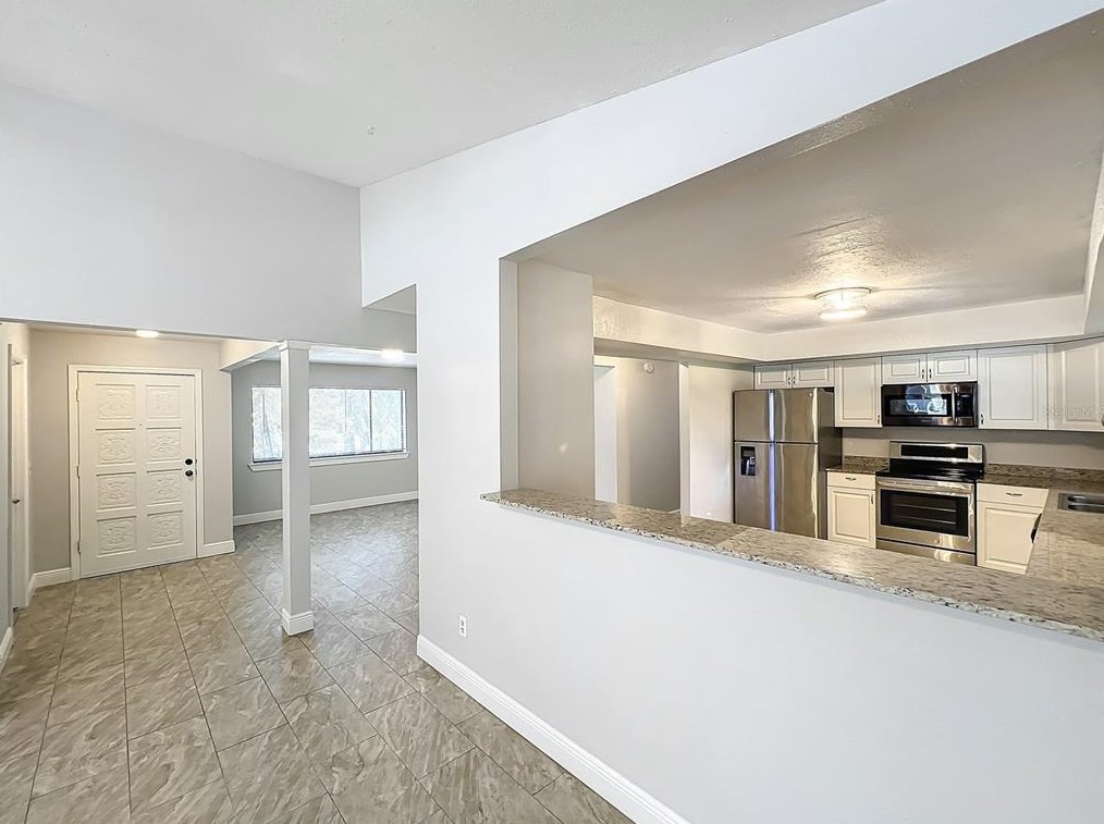 253 Hornbeam Dr, Longwood FL  32779-2566 exterior