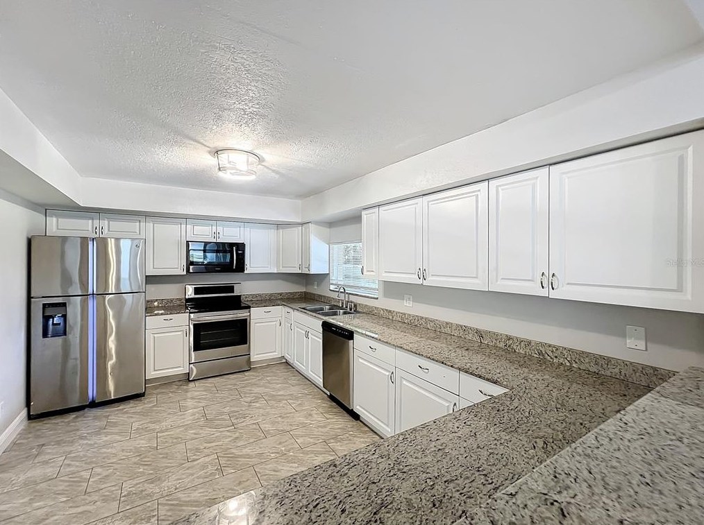 253 Hornbeam Dr, Longwood FL  32779-2566 exterior