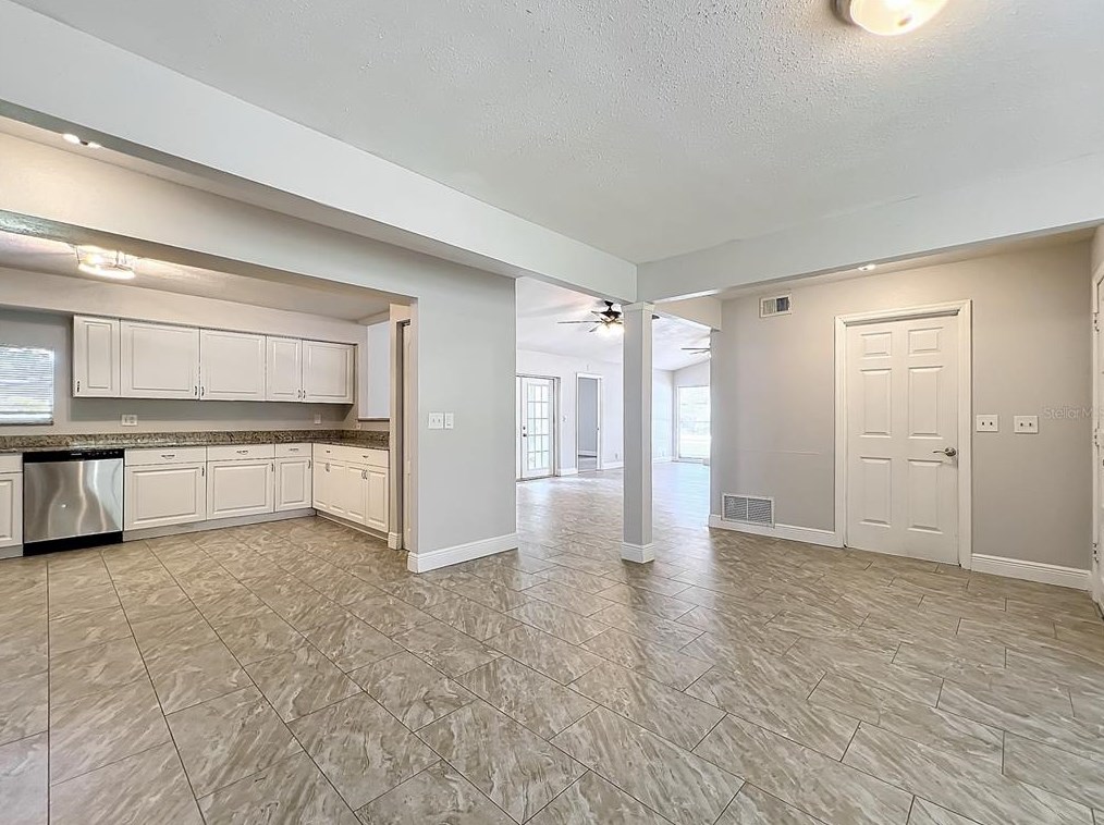 253 Hornbeam Dr, Longwood FL  32779-2566 exterior