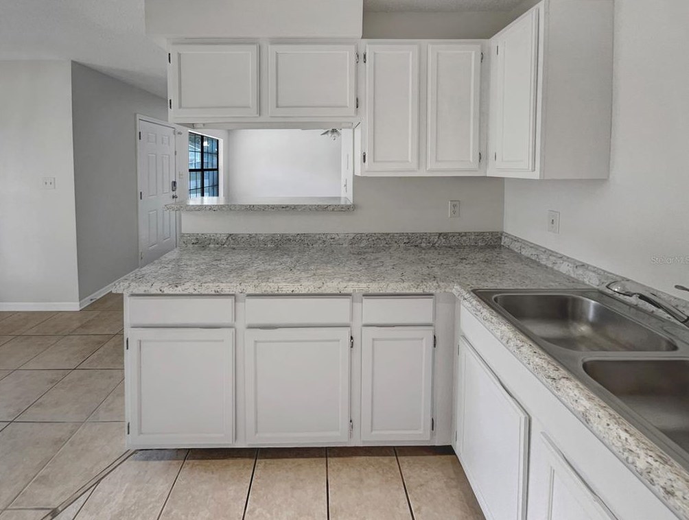 475 Cypress St, Altamonte Springs, FL 32714