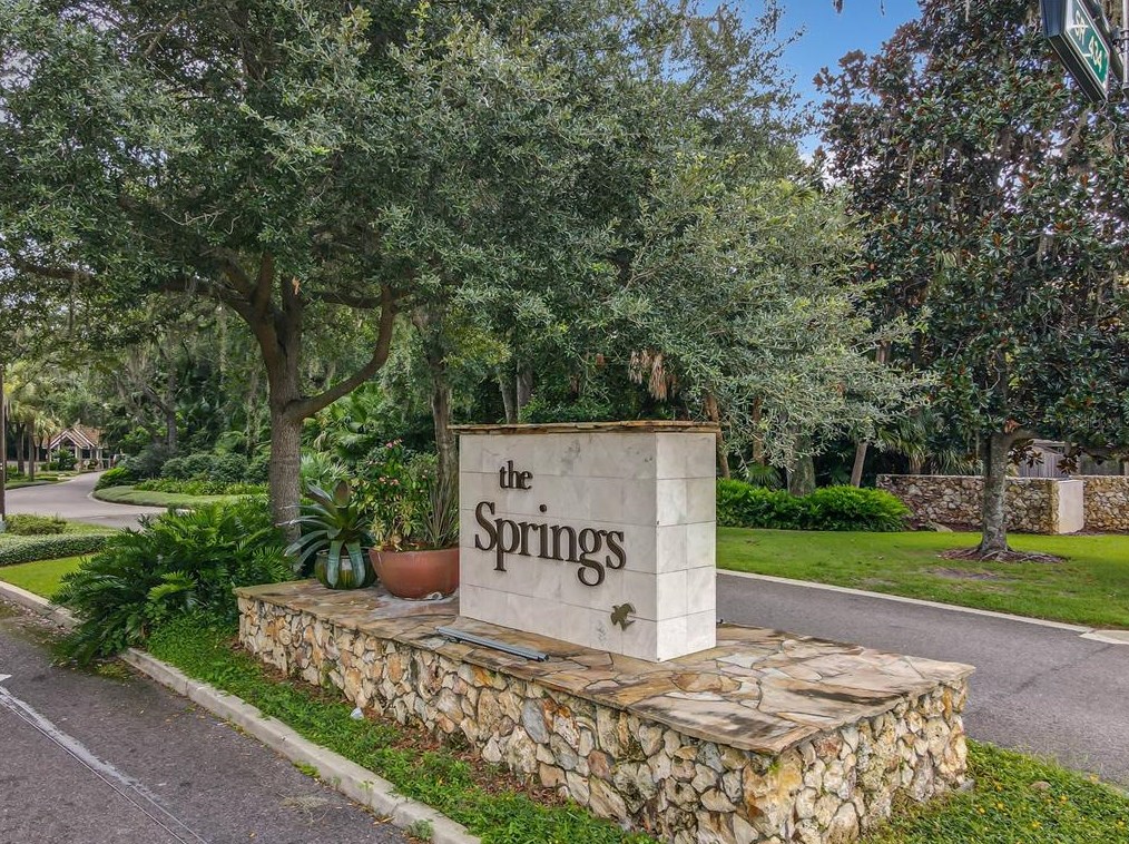 200 Pine Cone Ln, Longwood, FL 32779
