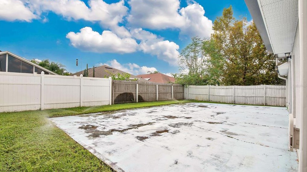 10824 Leader Ln, Orlando FL 32825-7224 exterior