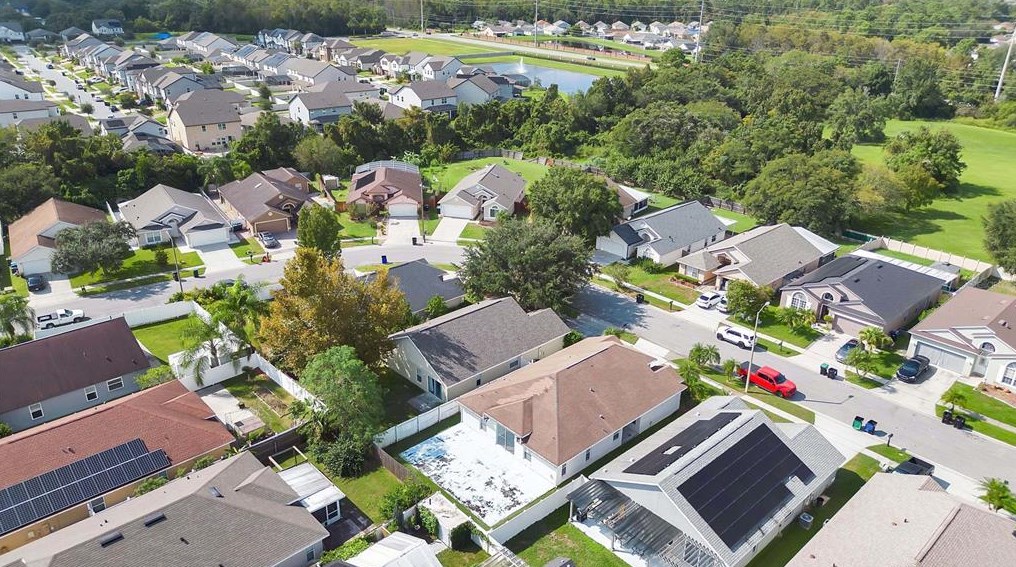 10824 Leader Ln, Orlando FL 32825-7224 exterior