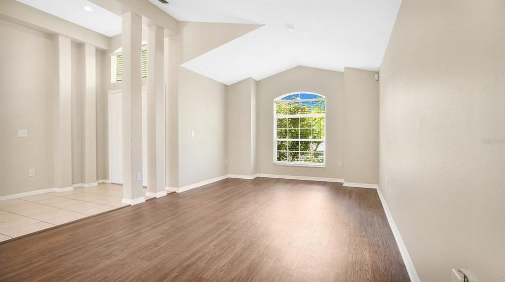 10824 Leader Ln, Orlando, FL 32825-7224