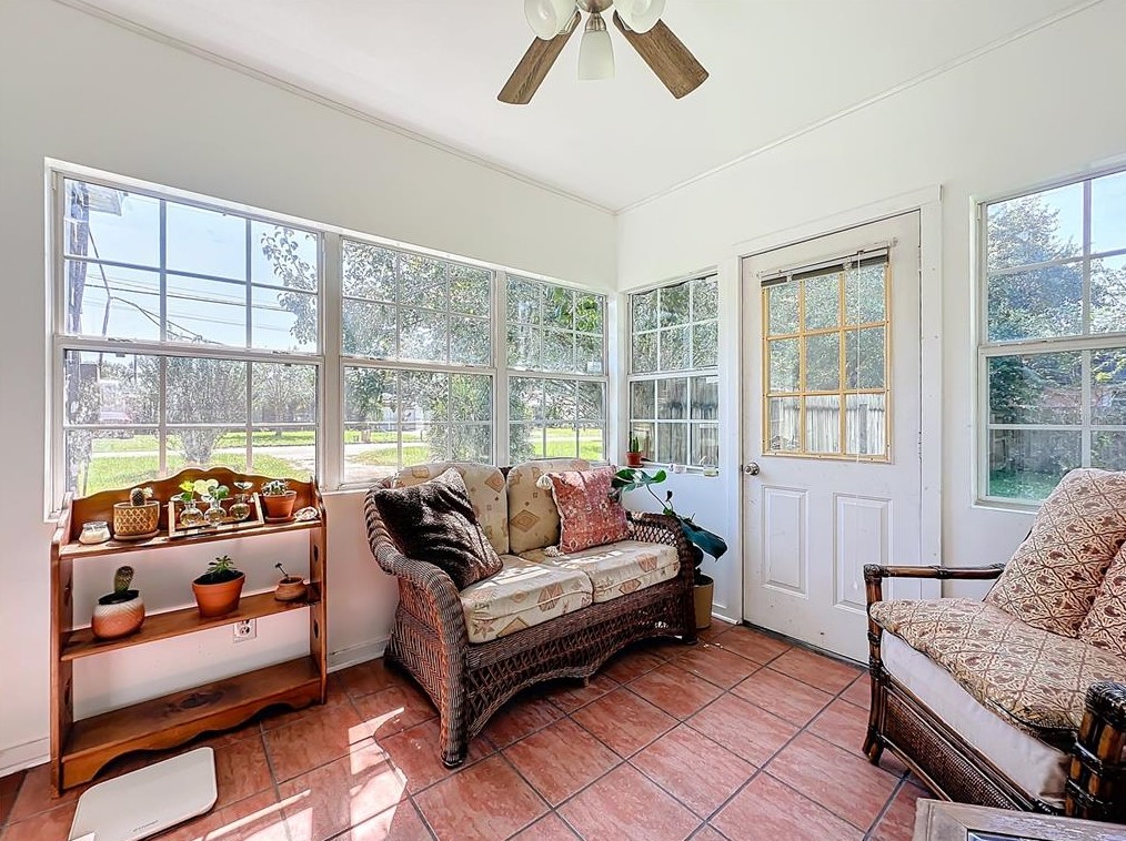 5603 Luella St, Jacksonville FL 32207-5955 exterior