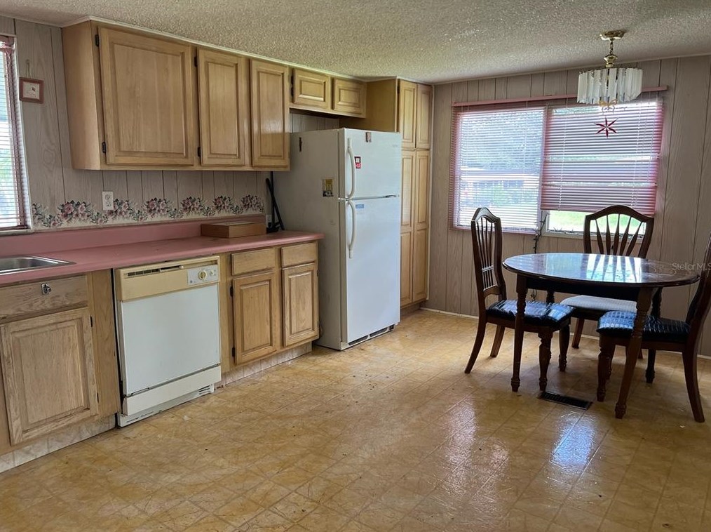 22 Maplehurst Ave, De Bary, FL 32713