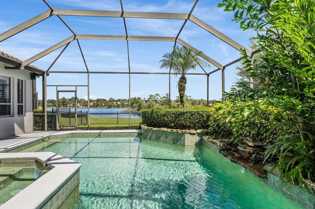 241 Saddleworth Pl, Lake Mary, FL 32746