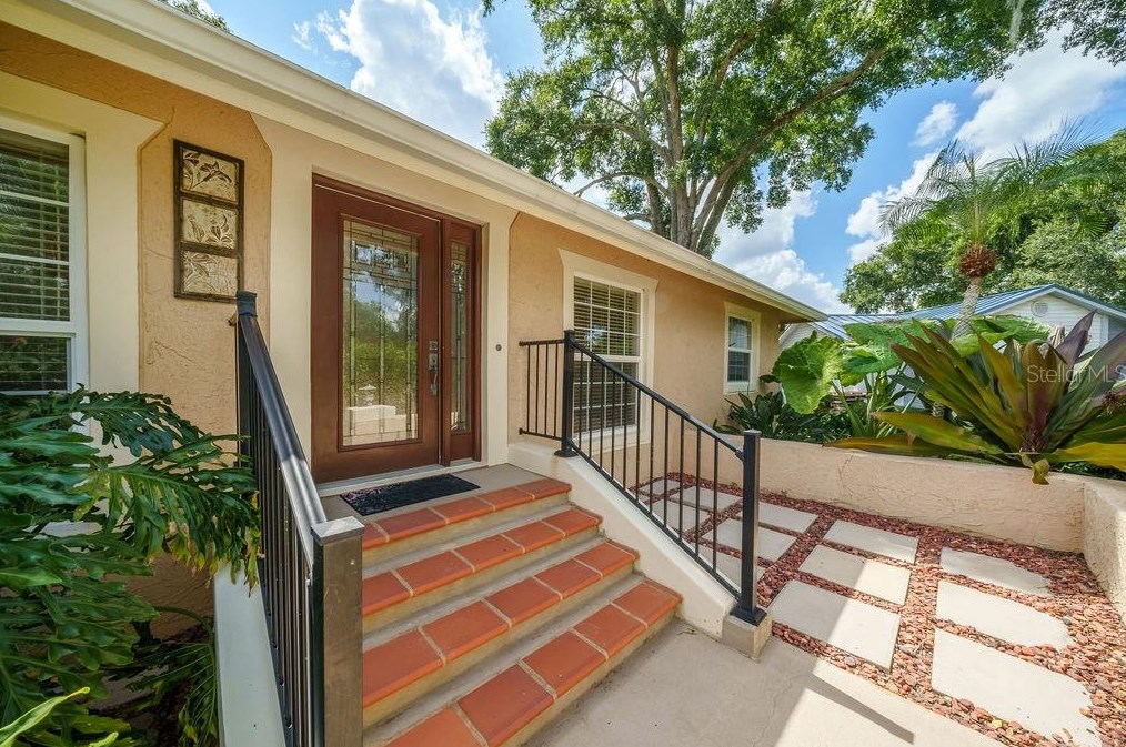 504 Riviera Dr, Altamonte Springs, FL 32701