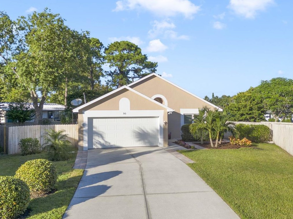 310 Oak Park Pl, Casselberry, FL 32707-3369