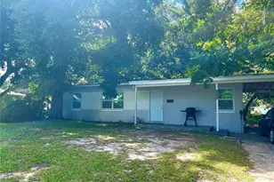 1025 Susan St, Leesburg, FL 34748 - Photo 1