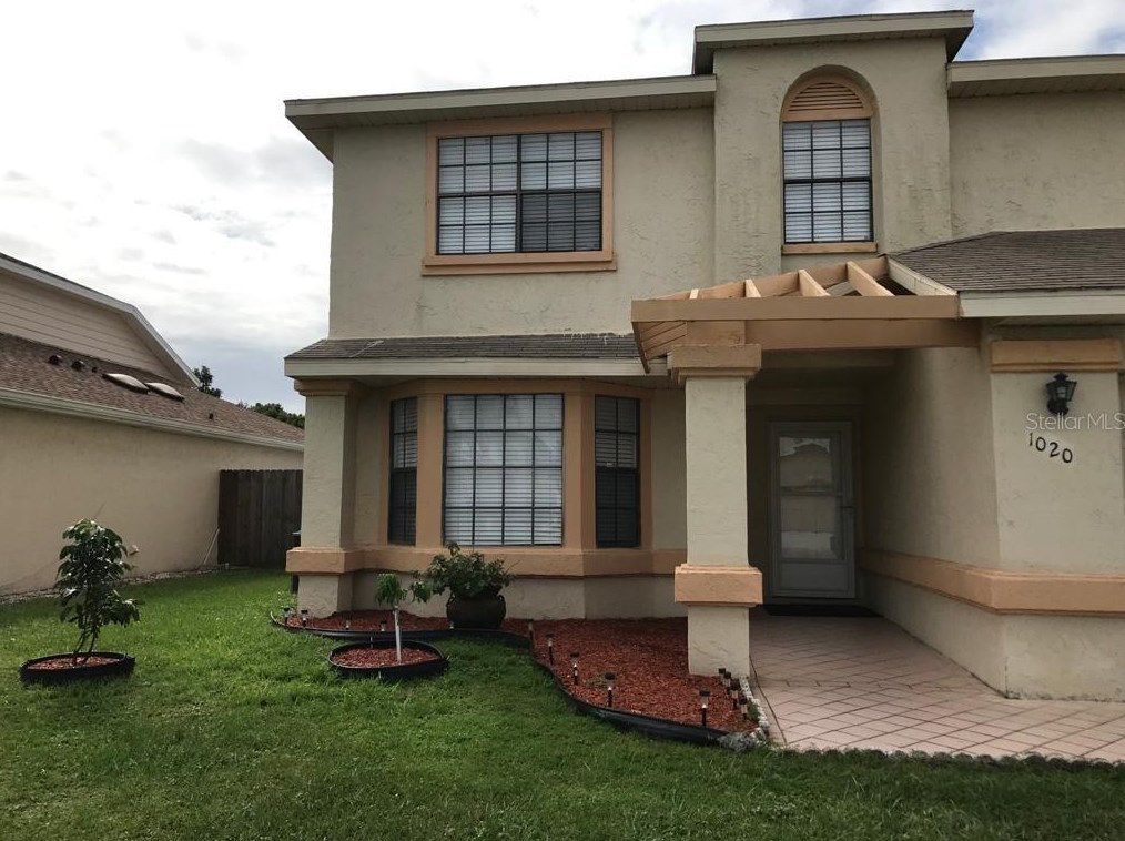 1020 Whalebone Bay Dr, Kissimmee, FL 34741