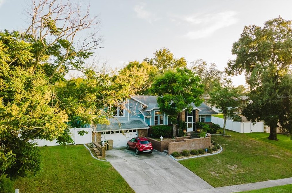 3500 Sailfish Ave, Fruitland Park, FL 34731
