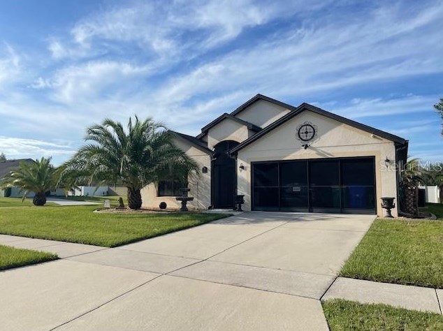 497 Tortola Ave, Tavares, FL 32778