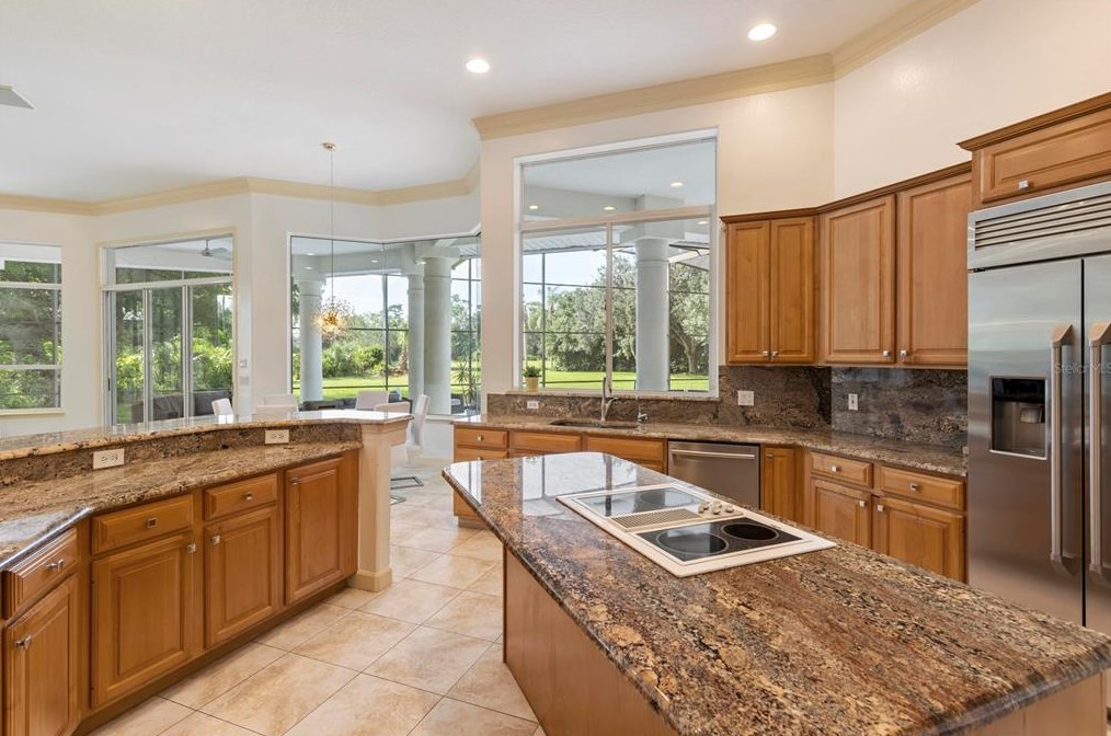 256 New Gate Loop, Lake Mary FL  32746-4127 exterior
