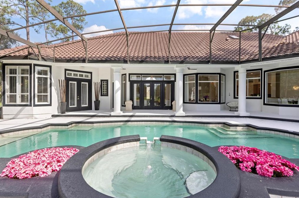 256 New Gate Loop, Lake Mary FL  32746-4127 exterior